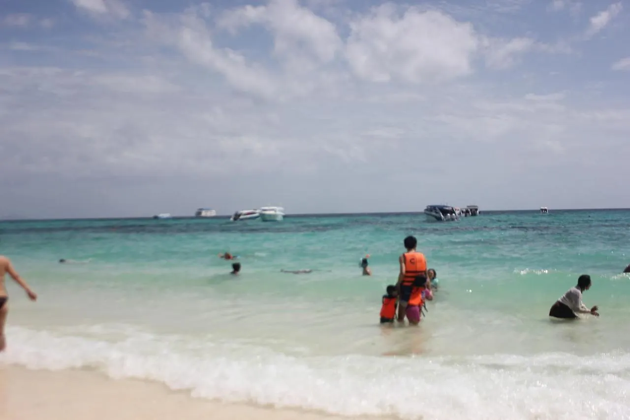 Baan Sri Lanta Sand Ko Lanta Penzion