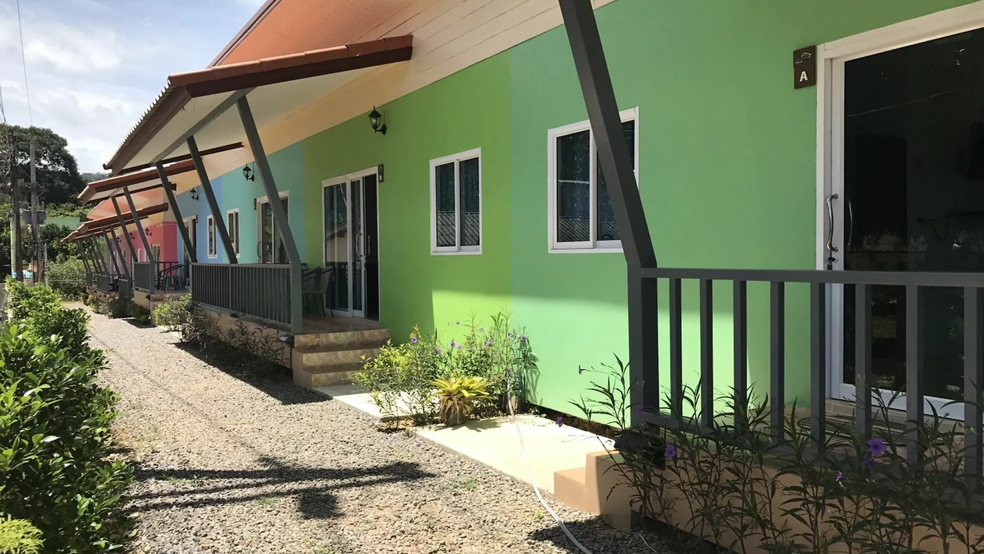 ** Гостевой дом Baan Sri Lanta Sand Ко-Ланта Таиланд